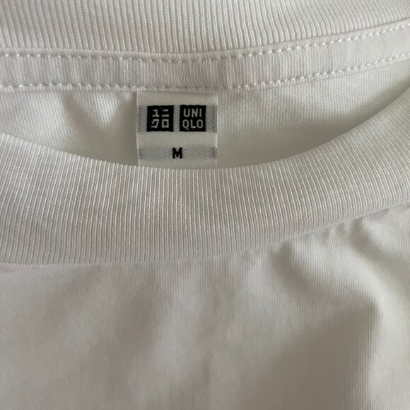 Uniqlo AIRism Unisex SS Crew Neck Boxy Cut Cotton Poly Blend Tee White Sz M - Picture 9 of 12
